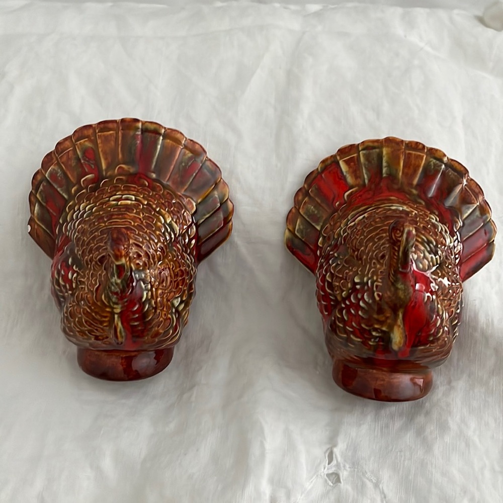 Vintage Turkey figurines